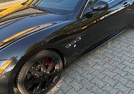 Maserati GranTurismo 4.7 V8 S Automatik S