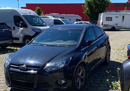 Ford Focus 1,0 EcoBoost 92kW Titanium Titanium