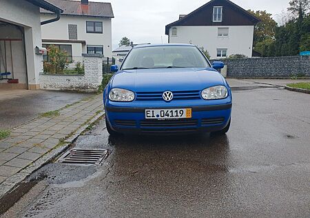 VW Golf Volkswagen 1.4 Basis