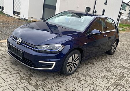 VW Golf Volkswagen VII Lim. e- Virtual*LED*Kamera