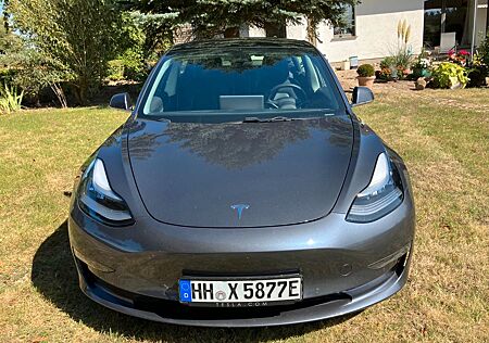 Tesla Model 3 Langstreckenbatterie - Allradantrieb...