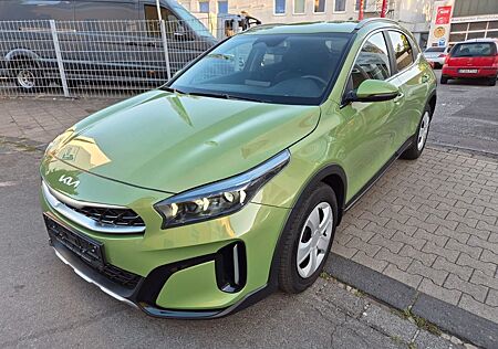 Kia XCeed 1.5 TCI/GDI Vision Autom. Kamera LED