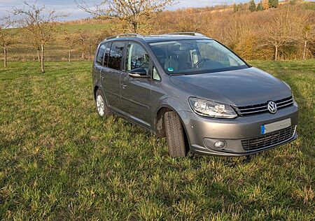 VW Touran Volkswagen 1.2 TSI Style Style