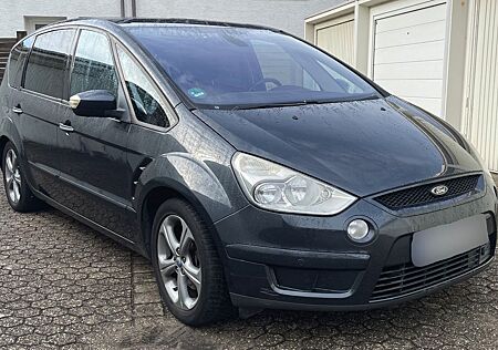 Ford S-Max gebraucht kaufen Ford S-Max 2,0 Titanium, Klima, AHK, Winterpaket