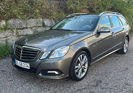 Mercedes-Benz E 250 T BlueEFFICIENCY AVANTGARDE AVANTGARDE
