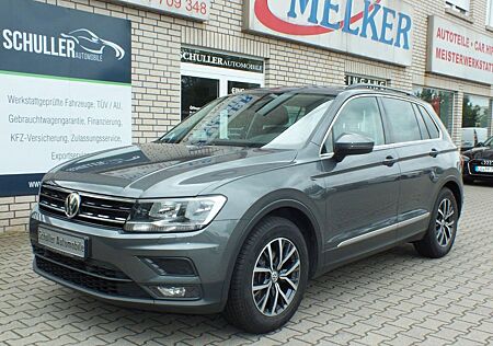 VW Tiguan Volkswagen Comfortline BMT 2.0 TDI NAVI/ACC/I HAND