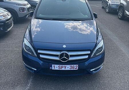 Mercedes-Benz B 200 B 200CDI/Leder/Navi/Pano/Xenon/Klima/Pdc/Cruise/