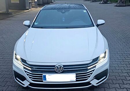 VW Arteon Volkswagen 2.0 TDI SCR 140kW DSG R-Line R-Line