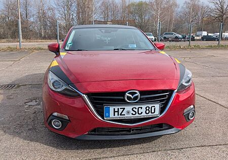 Mazda 3 SKYACTIV- Sports-Line Navi, Leder
