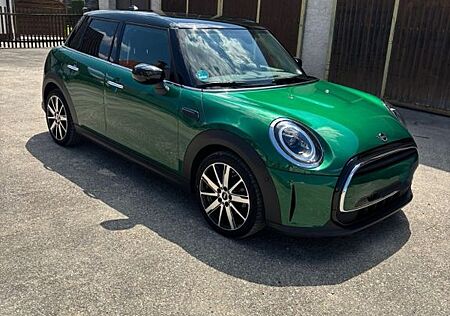 Mini Cooper Classic Trim Steptronic Classic Trim
