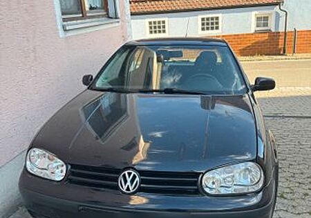 VW Golf Volkswagen 1.8 Standard