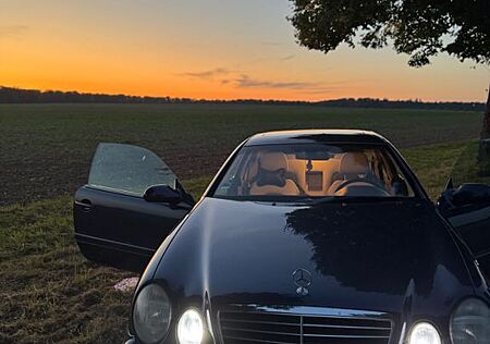 Mercedes-Benz CLK 200 SPORT Sport Automatik