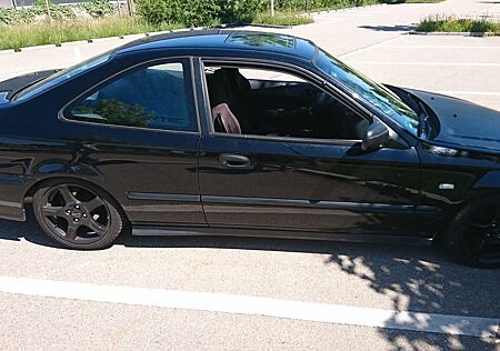 Honda Civic 1.6i LS LS