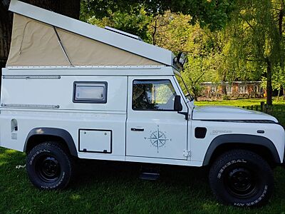 Land Rover Defender 2,4L! Exped.-Camper Aufstelldach Autark