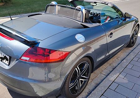 Audi TT Roadster 2.0 TFSI -