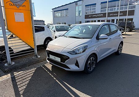 Hyundai i10 Trend Automatik/SHZ/NAVI/KAMERA