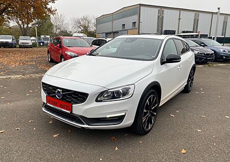 Volvo V60 CC V60 Cross Country Summum AWD Leder Kamera BLIS