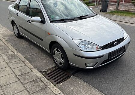 Ford Focus 1.6 -