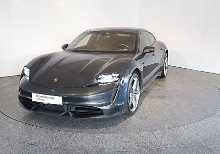 Porsche Taycan Turbo