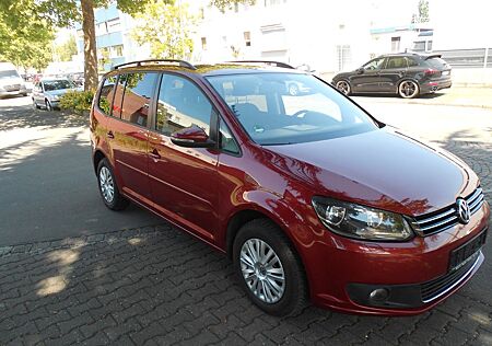 VW Touran Volkswagen Comfortline BMT