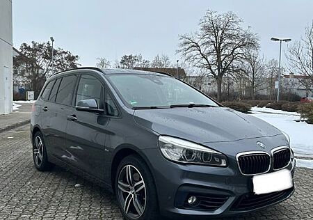 BMW 2er 218d Gran Tourer SportLine / Kamera / Navi / TÜV