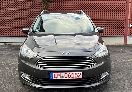 Ford Grand C-Max Titanium / Top Zustand / 1 Hand