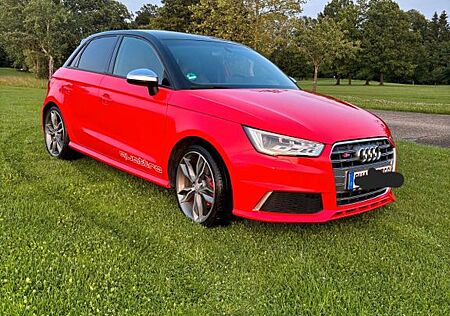 Audi S1 2.0 TFSI quattro Sportback -