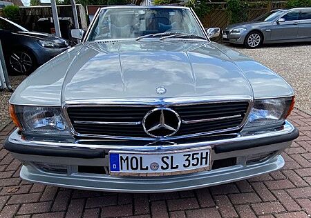 Mercedes-Benz SL 350 sehr schönes deutsches Oldtimer-Cabrio