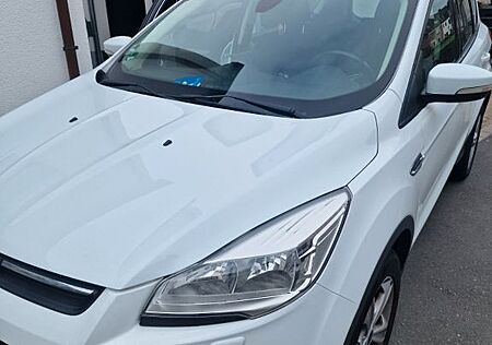 Ford Kuga 1,5 EcoBoost 2x4 110kW SYNC Edition SYN...