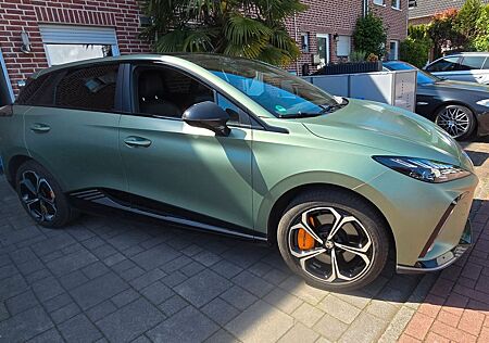 MG MG4 EV 64 kWh Xpower 435PS 0-100 3,8Sec 8fach