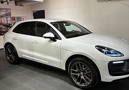 Porsche Macan T