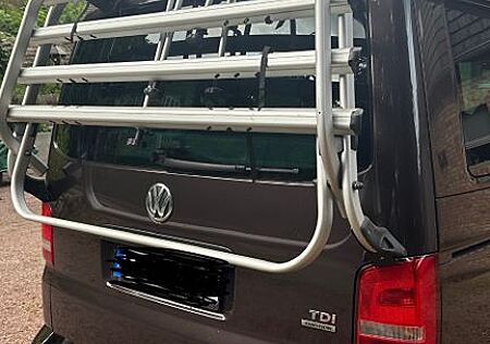 VW T5 California Volkswagen Beach TDI 4 Motion DSG 7-Sitzer