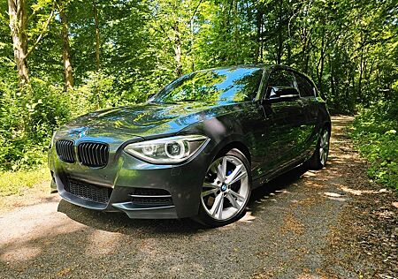 BMW M135i xDrive