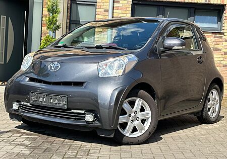 Toyota iQ + 1,0-l-VVT-i Multidrive +