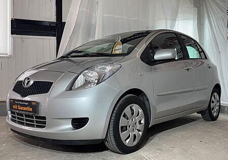 Toyota Yaris Sol-*2-Hand*Automatik*TÜV 09.27