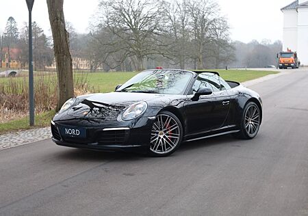 Porsche 911 Urmodell 911 Carrera 4S Cabriolet