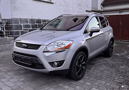 Ford Kuga 2,0TDCi 4x4 120kW Champions Ed. PowerSh...