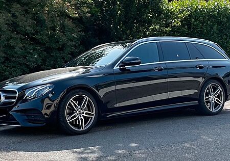 Mercedes-Benz E 300 d T - AMG*AVAN*PANO*DIS*SHZ*WR/SR