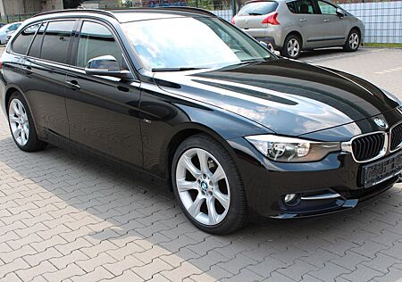 BMW 316i Touring Sport Navi/PDC/SHZ/AHK/Scheckheft