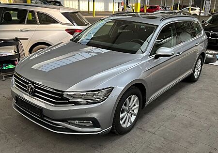 VW Passat Variant Volkswagen Passat 2.0 TDI Variant Business Kamera Pano AHK