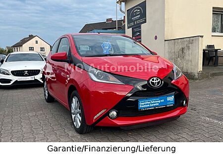 Toyota Aygo (X) Aygo -play touch/Kamera/SHZ/Klima/Tampomat