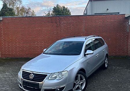 VW Passat Volkswagen 2.0 TDI TÜV&Inspek. Neu (AHK,Chekheft)