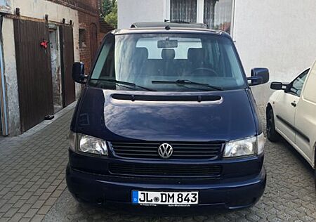VW T4 Multivan Volkswagen 2,5 TDI ,Leder,Sthz,AHK ,Klima