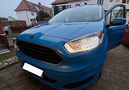 Ford Tourneo Courier 1.0 EcoBoost, PDC, LED, Navi