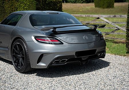 Mercedes-Benz SLS AMG 6.2 V8 - BS