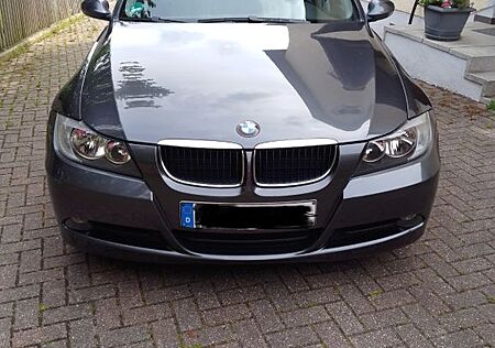 BMW 320d -