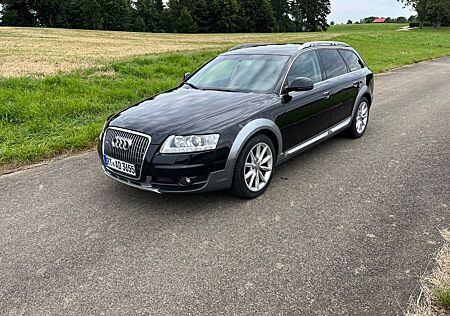 Audi A6 Allroad 3.0TDI (DPF) quattro tiptronic -