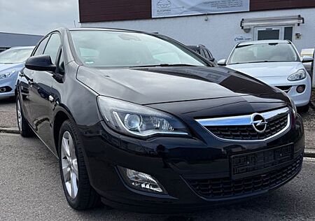 Opel Astra J Lim. 5-trg. Design Edition