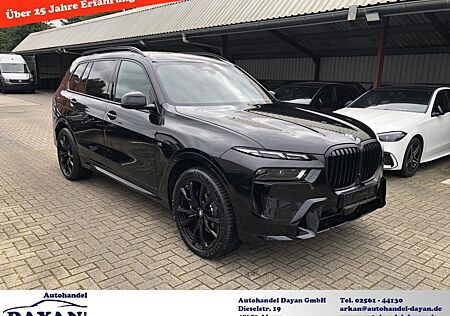 BMW X7 xDrive 40 d M Sport Sky Lounge HK 22Z Soft 7S