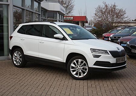 Skoda Karoq 1.5 TSI Style DSG AHK DAB NAVI 1.HAND